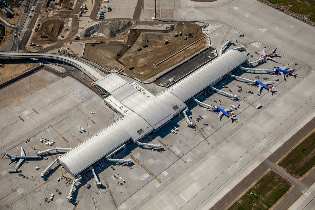 Sacramento-International-Airport_Detail-2_1600x1067 - ACCO